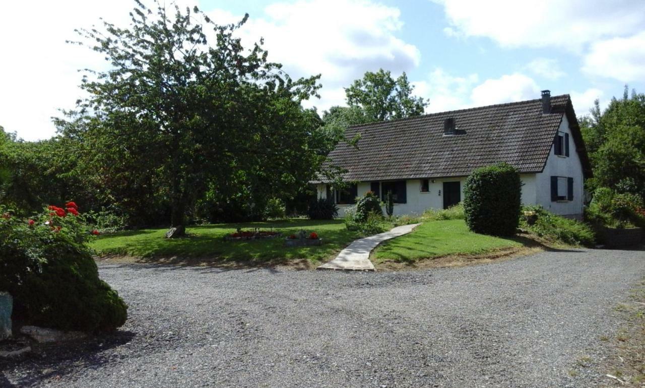 Chambre Campagnarde Du Gres Rouge De Beauval Exterior photo